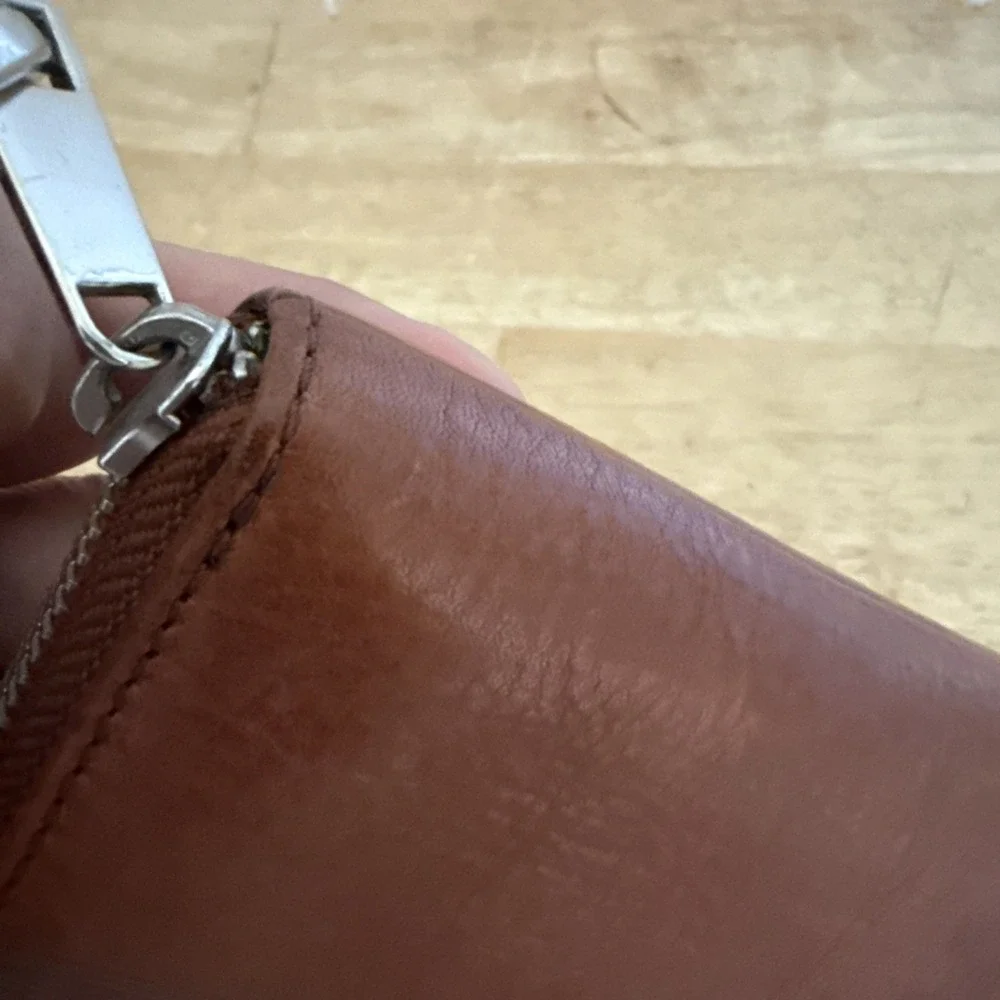 Fossil Zip Around Brown Leather Wallet
